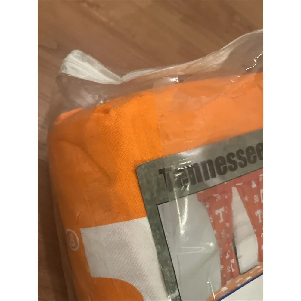 Tennessee Volunteers Futon Cover - Full Size fits 6 and 8 inch mats